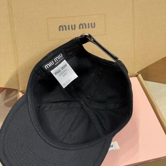Miu Miu Black Cap - Picture 6 of 6
